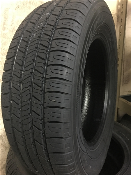 225/60R16 GOODYEAR ASSURANCE ALL-SEASON 98T