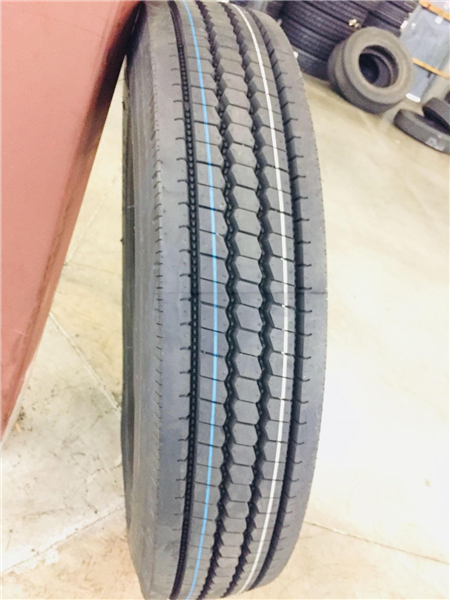 8R22.5/15 ROADLUX R115 *A/P*