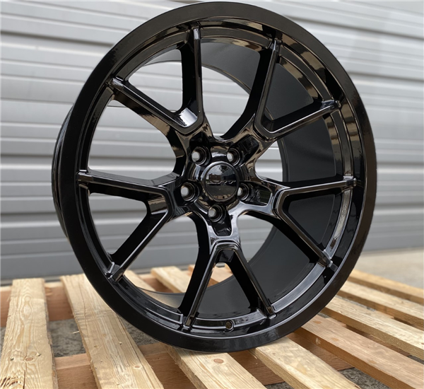 SR-6 GLOSS BLACK 20X10.5 5X115 +15 +71.5