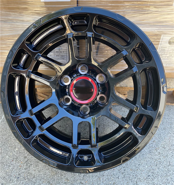 TR-6 GLOSS BLACK 17X8.0 6X5.5 +5 +106.1